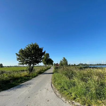 Holiday home Friese24 *