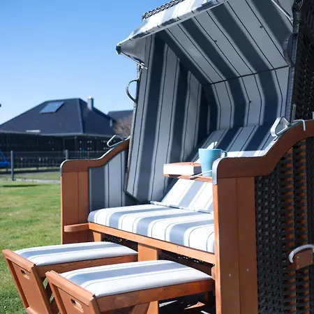 Friese24 Ferienhaus *